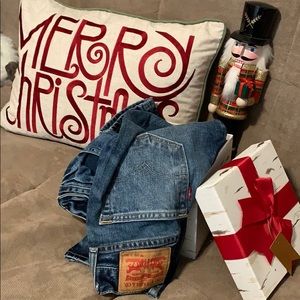 Brand new Levi’s 511 straight leg jeans size 28x30
